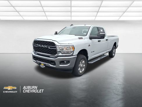 Used 2024 RAM 3500 Big Horn AWD/4WD image 7