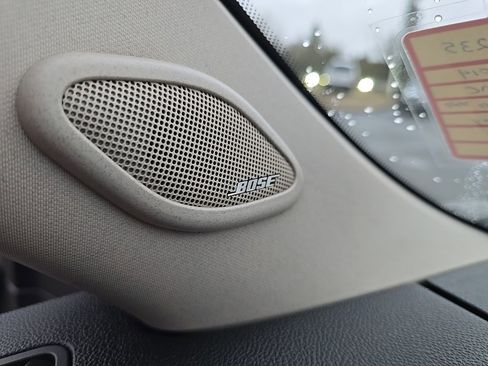 Used 2014 GMC Sierra 3500 SLT image 25