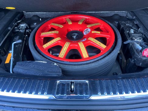 Used 2015 Porsche Cayenne Diesel image 16