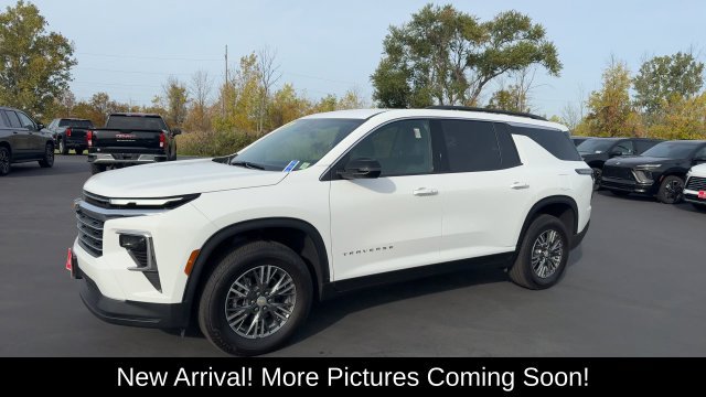 Certified 2026 Chevrolet Traverse LT AWD/4WD image 4