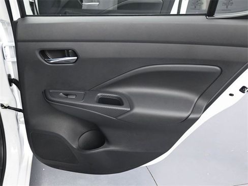 New 2025 Nissan Versa SV w/ Trunk Package image 28