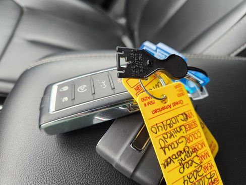 Used 2024 Jeep Grand Cherokee Limited image 49