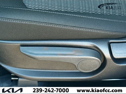 New 2026 Kia Sorento LX image 26