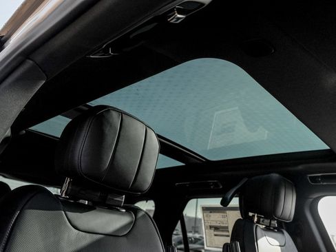 New 2026 Land Rover Range Rover Sport Dynamic SE image 23