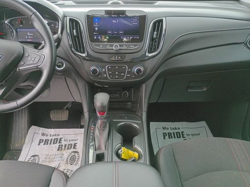Used 2023 Chevrolet Equinox RS AWD/4WD image 12