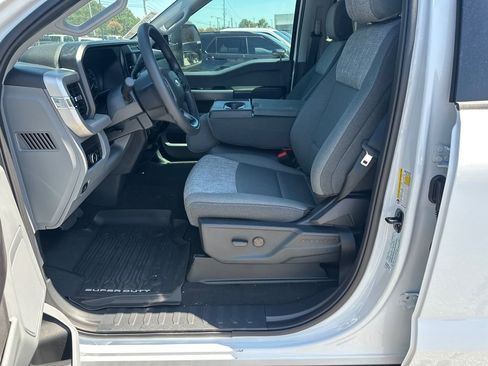 New 2026 Ford F250 XLT w/ 360-Degree Camera Package image 31