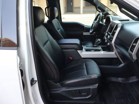 Used 2020 Ford F150 Lariat w/ Equipment Group 502A Luxury AWD/4WD image 22