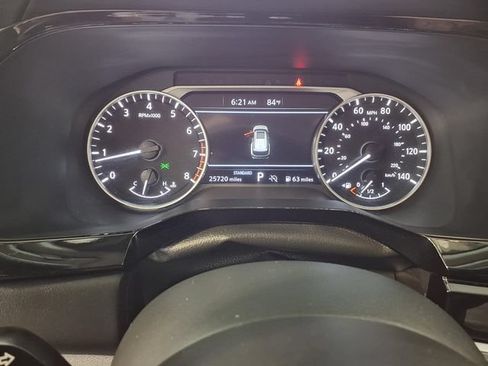 Used 2023 Nissan Pathfinder SV FWD image 10
