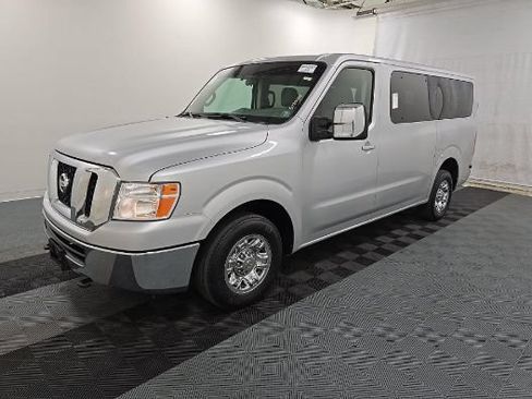 Used 2013 Nissan NV 3500 SV w/ Technology Pkg RWD image 3