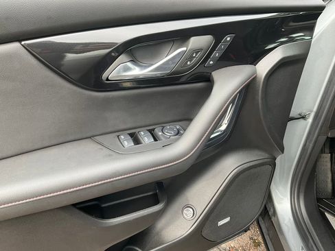 Used 2024 Chevrolet Blazer RS w/ Enhanced Convenience Package image 18