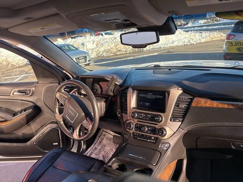 Used 2016 GMC Yukon Denali w/ Open Road Package image 41