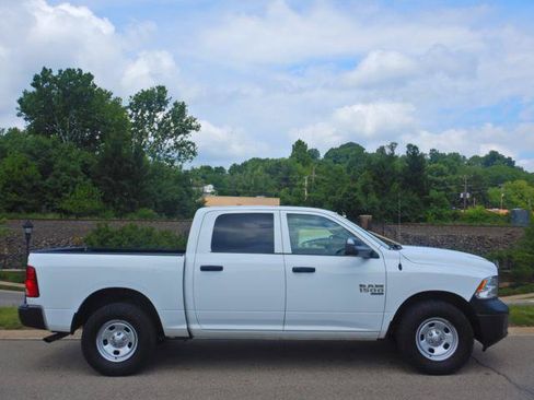 Used 2022 RAM 1500 Tradesman w/ Trailer Tow Group AWD/4WD image 8