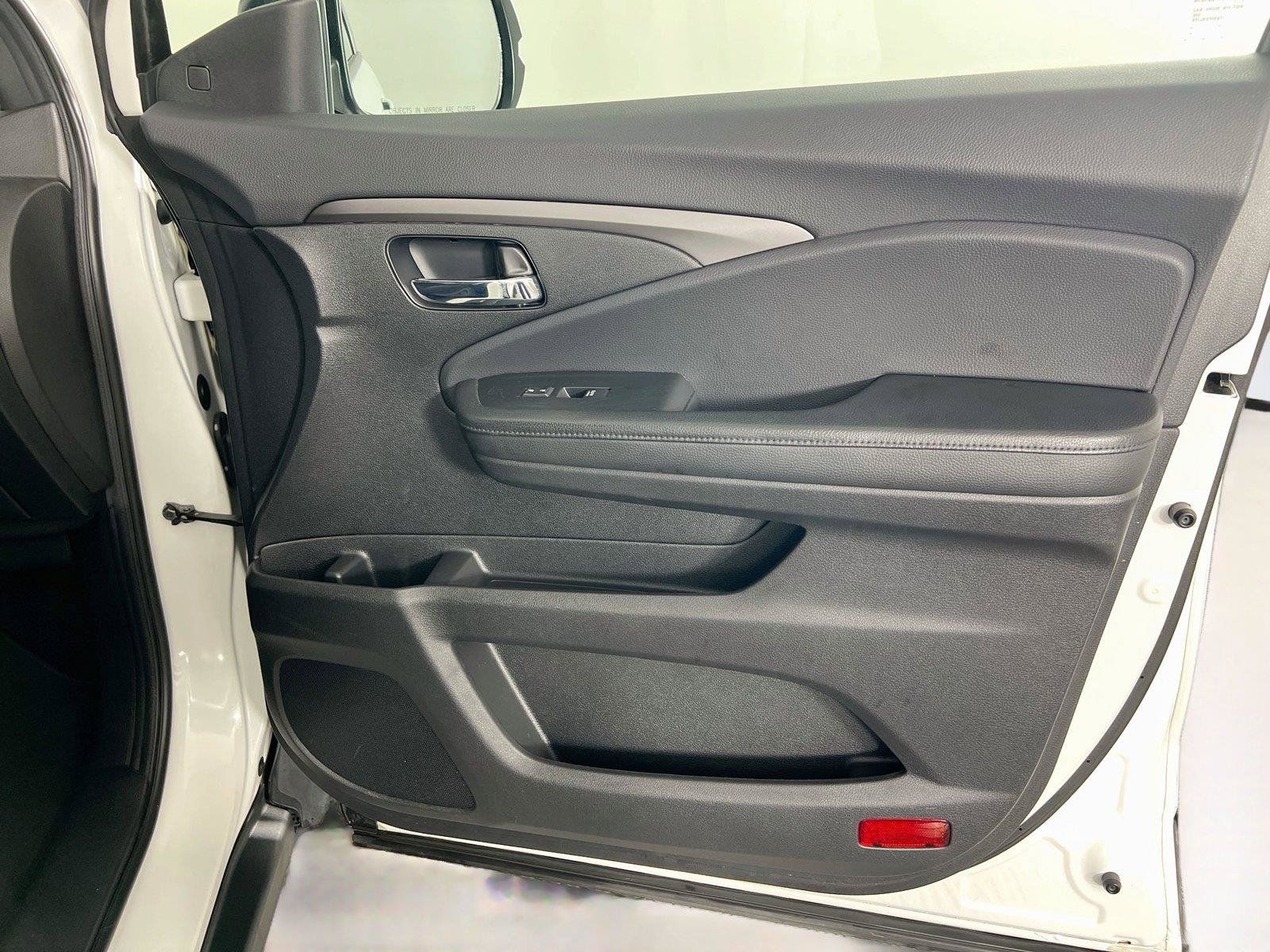 Used 2020 Honda Passport EX-L image 28