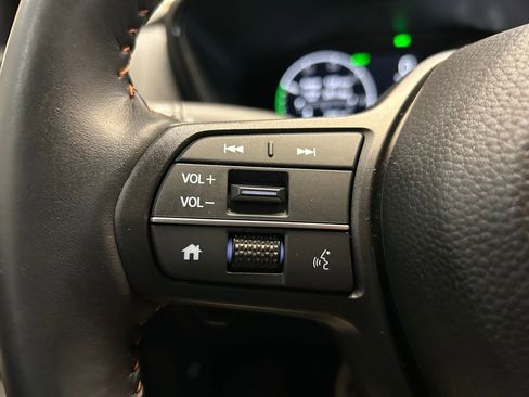 Used 2025 Honda CR-V Sport-L image 18