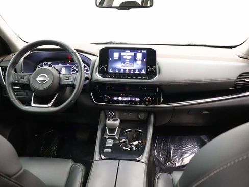 Used 2023 Nissan Rogue SL w/ SL Premium Package FWD image 13