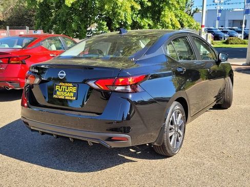 New 2025 Nissan Versa SV w/ Trunk Package image 4