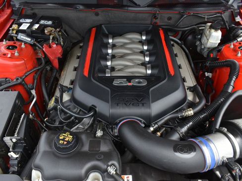 Used 2011 Ford Mustang GT RWD image 35