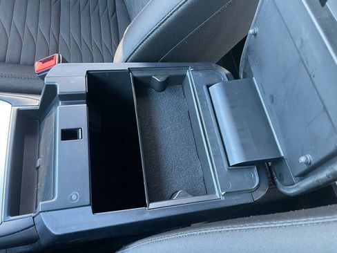 Used 2021 Ford Explorer XLT w/ Class III Trailer Tow Package image 49