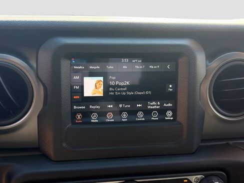 Used 2022 Jeep Wrangler Willys image 26