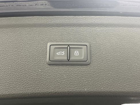 Used 2022 Audi Q5 2.0T Premium Plus w/ Premium Plus Package image 15