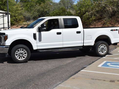 Used 2019 Ford F250 XL w/ STX Appearance Package image 1