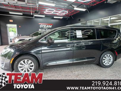 Used 2019 Chrysler Pacifica Touring-L