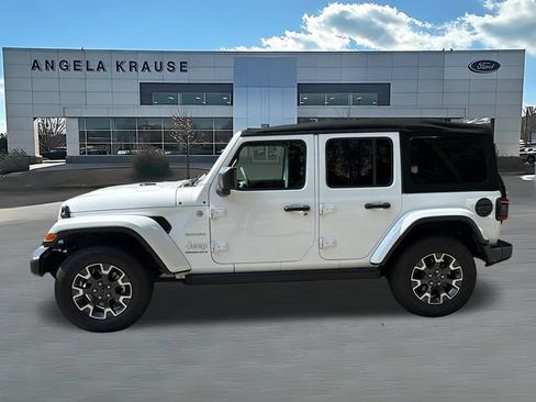 Used 2024 Jeep Wrangler Unlimited Sahara AWD/4WD image 4