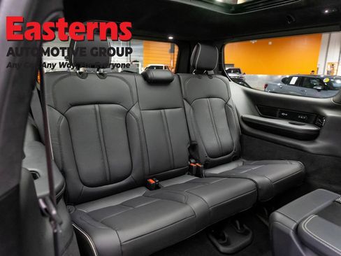 Used 2024 Jeep Grand Wagoneer Series II w/ Quick Order Packagew 28T AWD/4WD image 29