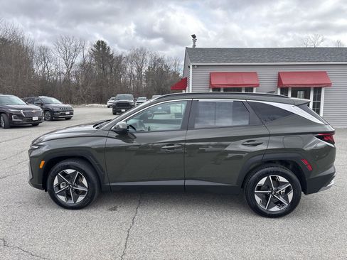 Used 2025 Hyundai Tucson SEL image 2