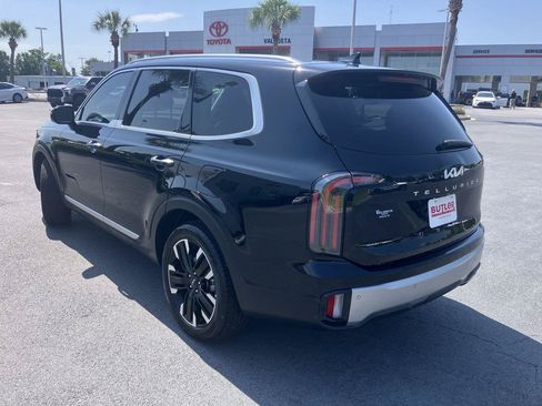 Used 2023 Kia Telluride SX Prestige AWD/4WD image 3