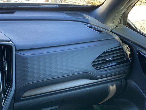 Used 2025 Subaru Forester Touring image 22