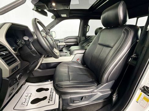 Used 2020 Ford F150 Lariat w/ Equipment Group 502A Luxury AWD/4WD image 21