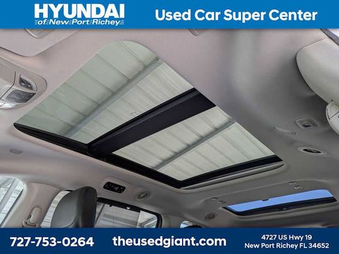 Used 2018 Chrysler Pacifica Limited image 33