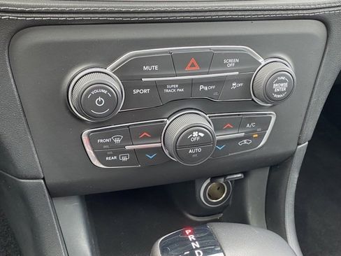 Used 2020 Dodge Charger R/T w/ Plus Group image 19