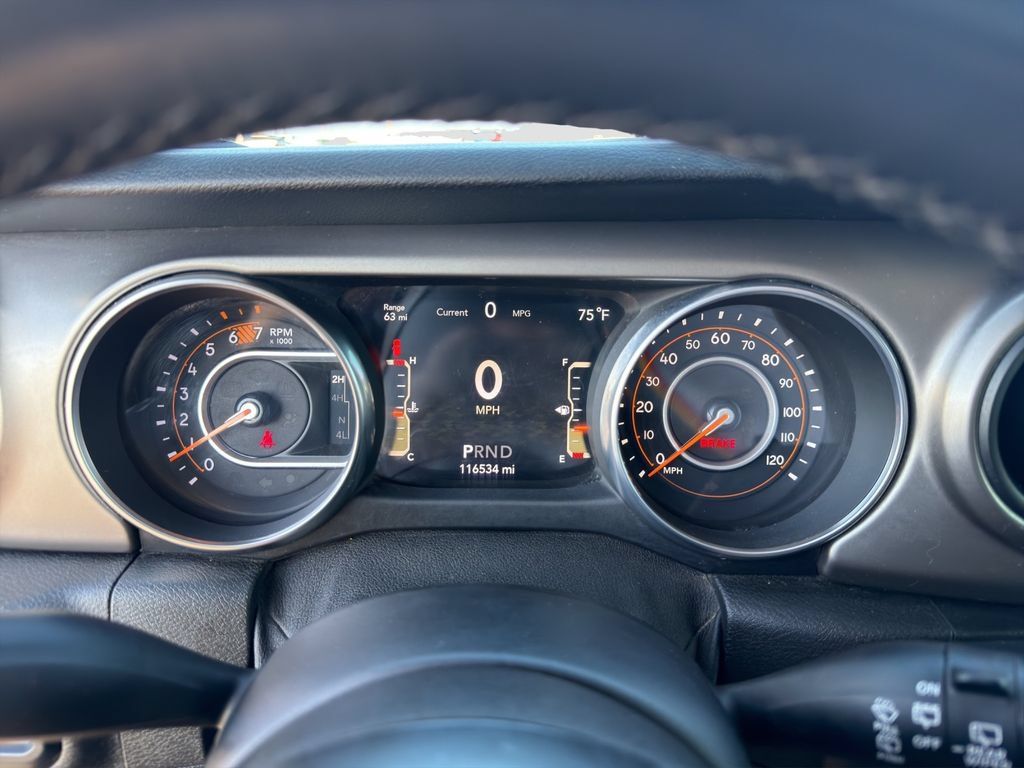 Used 2018 Jeep Wrangler Unlimited Sport S AWD/4WD image 11
