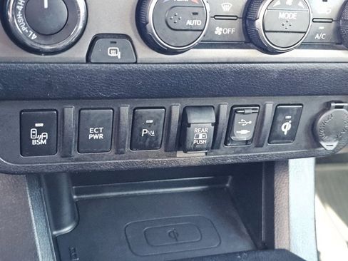 Used 2019 Toyota Tacoma TRD Pro image 12