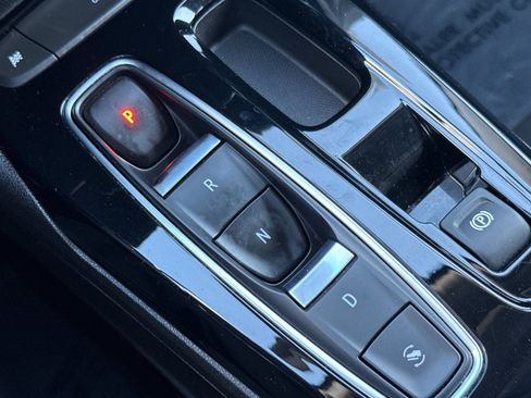 Used 2022 Chevrolet Bolt EUV LT image 21