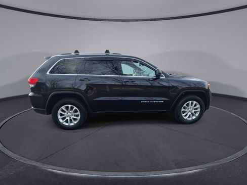 Used 2016 Jeep Grand Cherokee Laredo w/ Quick Order Package 23E image 9