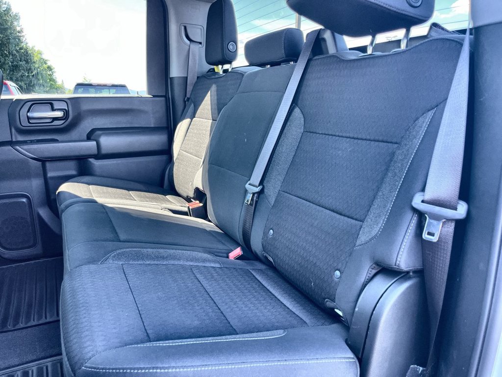 Used 2024 Chevrolet Silverado 2500 Custom w/ Custom Value Package AWD/4WD image 23