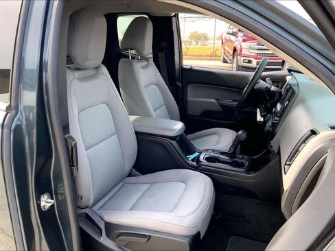 Used 2018 Chevrolet Colorado W/T w/ WT Convenience Package image 8