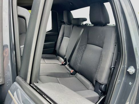 Used 2024 Toyota Tacoma SR5 AWD/4WD image 22