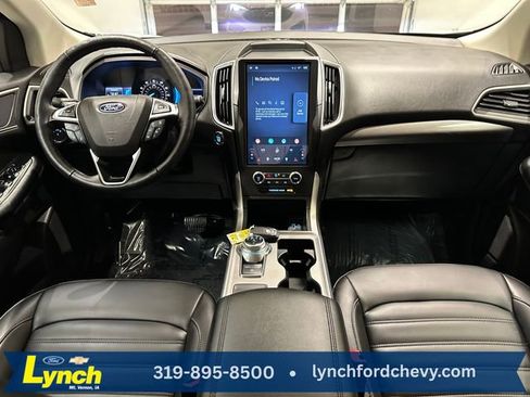 Used 2024 Ford Edge SEL image 8