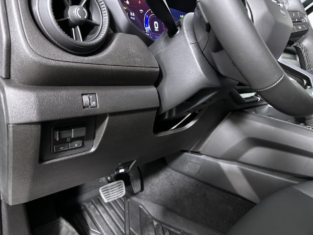 New 2026 Chevrolet Colorado Trail Boss AWD/4WD image 19