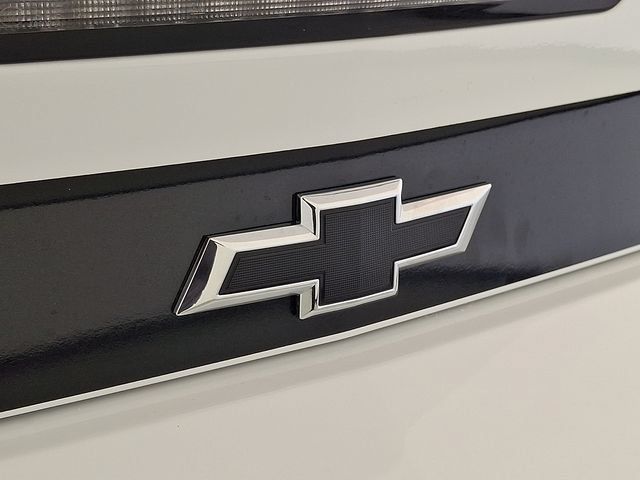 Used 2023 Chevrolet Camaro LT RWD image 37