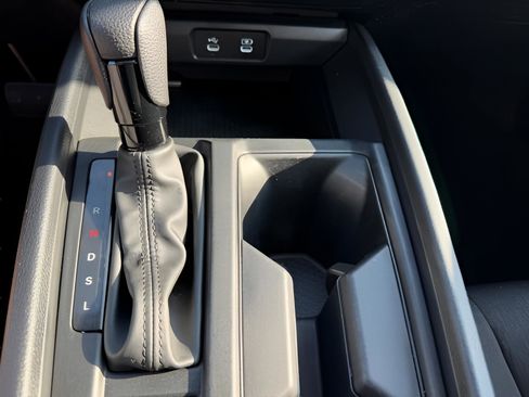 Used 2023 Honda Accord EX image 19