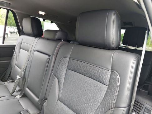 Used 2023 Toyota Sequoia Limited AWD/4WD image 17