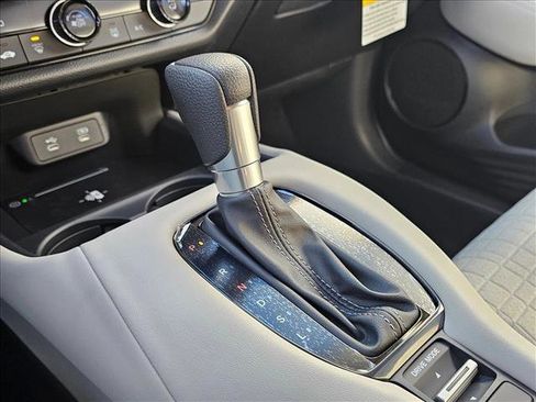 New 2026 Honda HR-V LX image 25