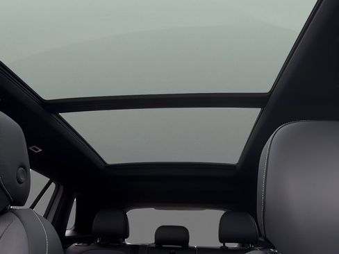 New 2026 Volkswagen Tiguan SE R-Line AWD/4WD image 19