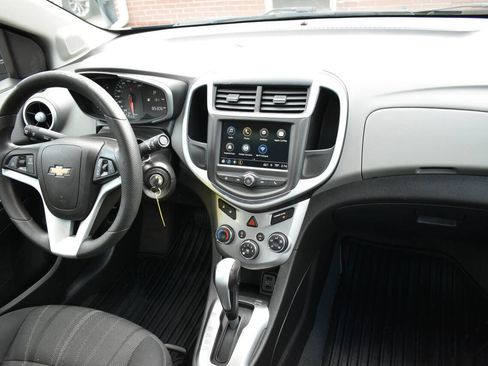 Used 2019 Chevrolet Sonic LT image 26