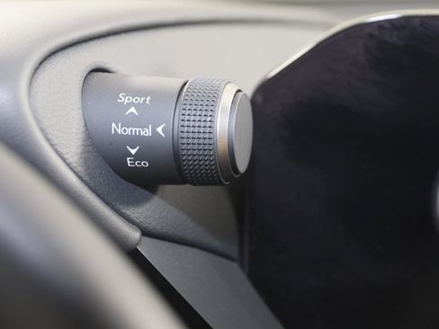 Used 2024 Lexus ES 350 w/ Premium Package image 33